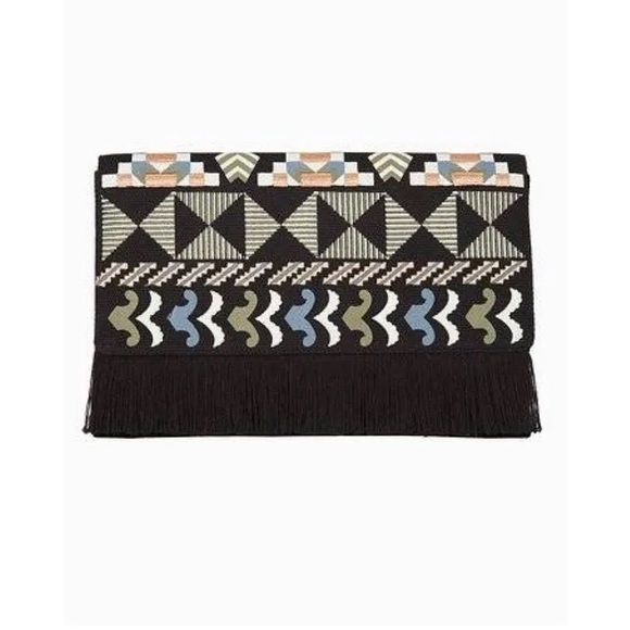 STELLA & DOT TAJ CLUTCH- BLACK/ MULTI EMBROIDERY BAG- NWT - Picture 3 of 6